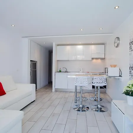 Apartment Beautiful Playa Honda In The Heart Of Americas *